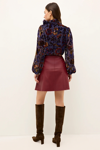 Vivianne Blouse, Jacobean