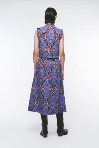 Arcadia Vest, Mosquera
