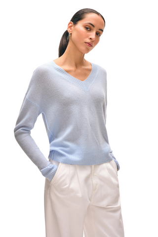 Featherweight V-Neck Sweater, Pale Mist
