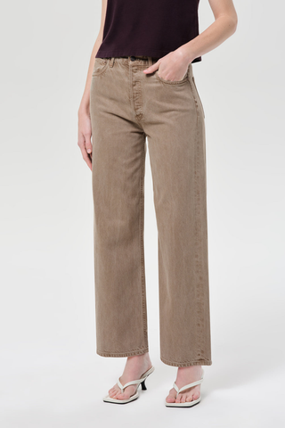 AGOLDE Ren wide-leg jean in Trail brown wash.