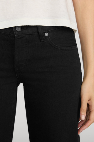 FRAME The Gray Jean in Black featuring a low-rise waist, relaxed fit, full-length leg, and wide bootcut silhouette.