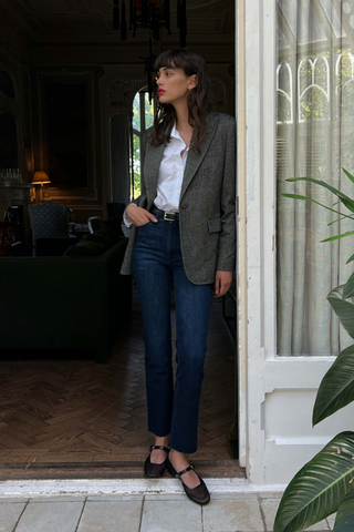 DL1961 Halle Straight Jean in Mediterranean featuring a high-rise straight-leg silhouette in a beige-tinted dark indigo wash.
