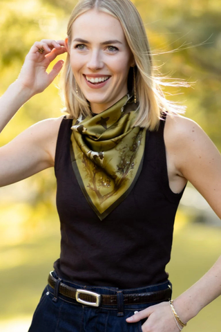 Bird Dog Scarf - 26"