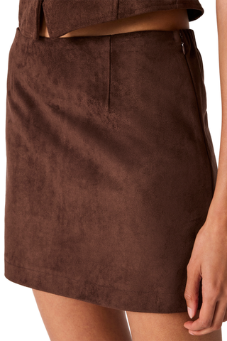 Steve Madden Cindi Skirt in Dark Chocolate, a brown mini skirt with a clean tailored silhouette and side pockets.
