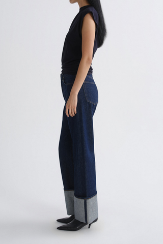 AGOLDE Big Cuff Jean in Rinse with oversized cuffed hem.