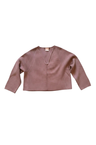 Kerisma Asima ‘V’ Top in Reichi Brown featuring a V-neckline, long sleeves, relaxed silhouette, and warm brown hue.