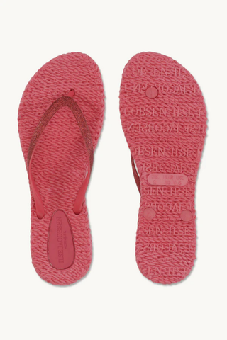Ilse Jacobsen Cheerful Flip Flops in Raspberry with textured sole, lightweight rubber construction, and slim shimmering straps