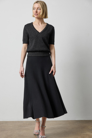 Lilla P Knit Flared Skirt in Black featuring a soft cotton-cashmere knit, comfortable waistband, and elegant flared silhouette.