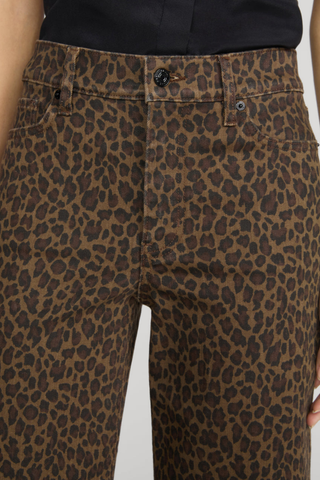 FRAME Le Slim Palazzo jeans in an allover brown and black leopard print with a high rise and wide-leg silhouette.