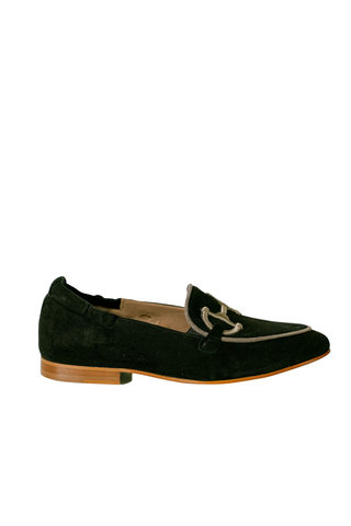 Softwaves Leila Embroidered Loafer in Black/Rhino featuring a black slip-on silhouette with contrast embroidery across the vamp.