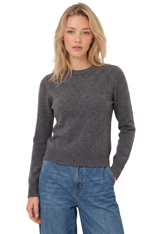 525 America Emerson Cashmere Crew in Grey Heather featuring a classic crew neckline, long sleeves, and a soft 100% cashmere knit.