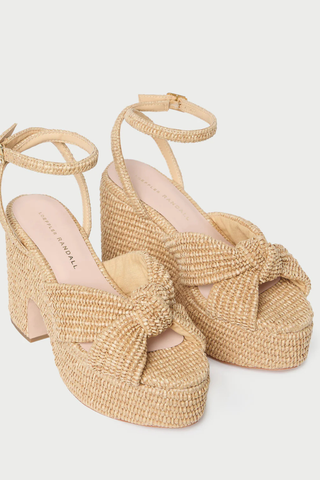 Liza Platform, Natural