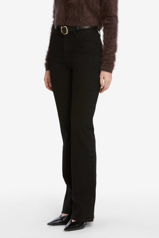 The Arrow Jean, Black