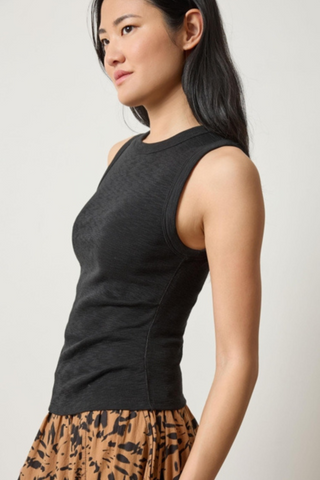 Side Pleat Tank, Black