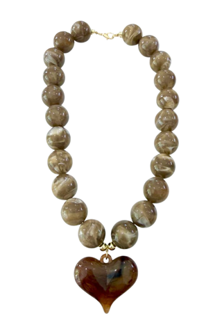 Gemelli Kaiden Beaded Necklace in Mocha with marbled neutral beads and coordinating heart pendant.