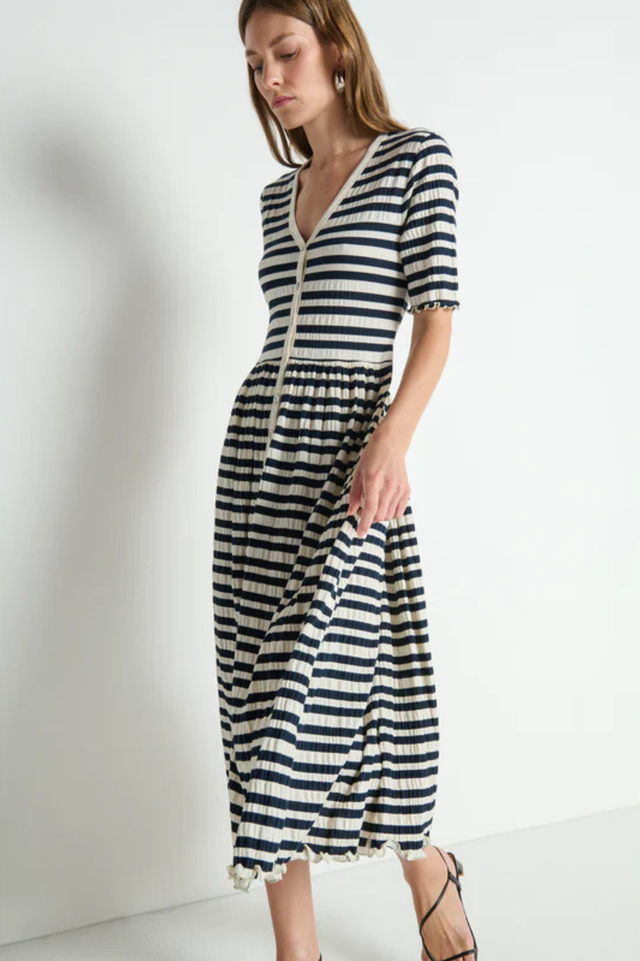 Nation LTD Claudine Midi Dress in Crinkle Stripe for Women, L Nation LTD Claudine Midi Dress in Crinkle Stripe for Women, L