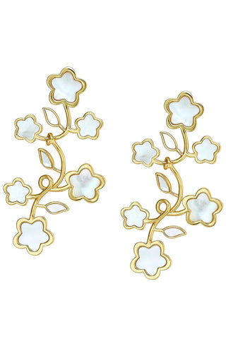 Lilia Chandelier Earring