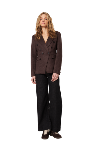 Orson Blazer, Mahogany